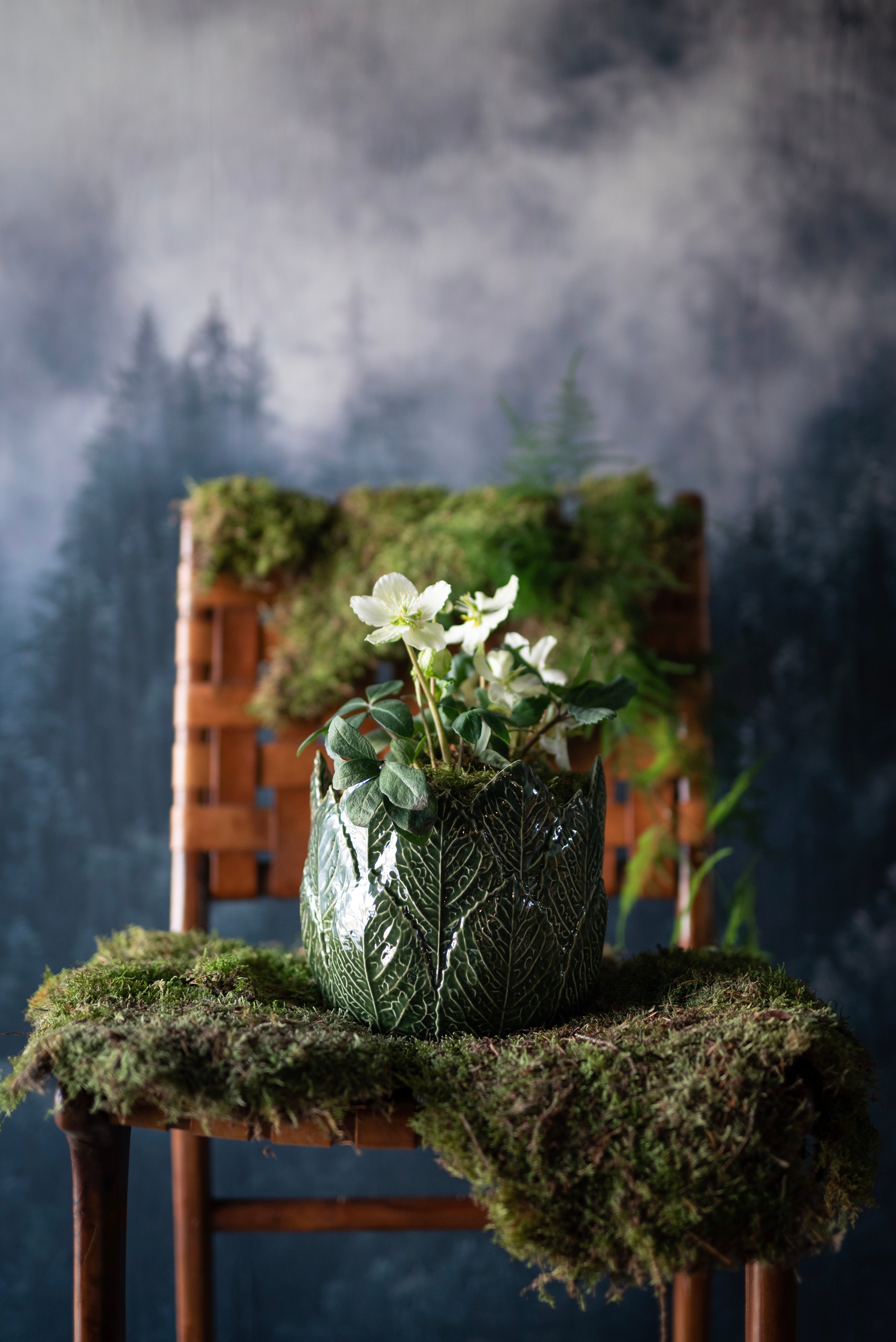 Nea Green Glazed Leaf Design Pots