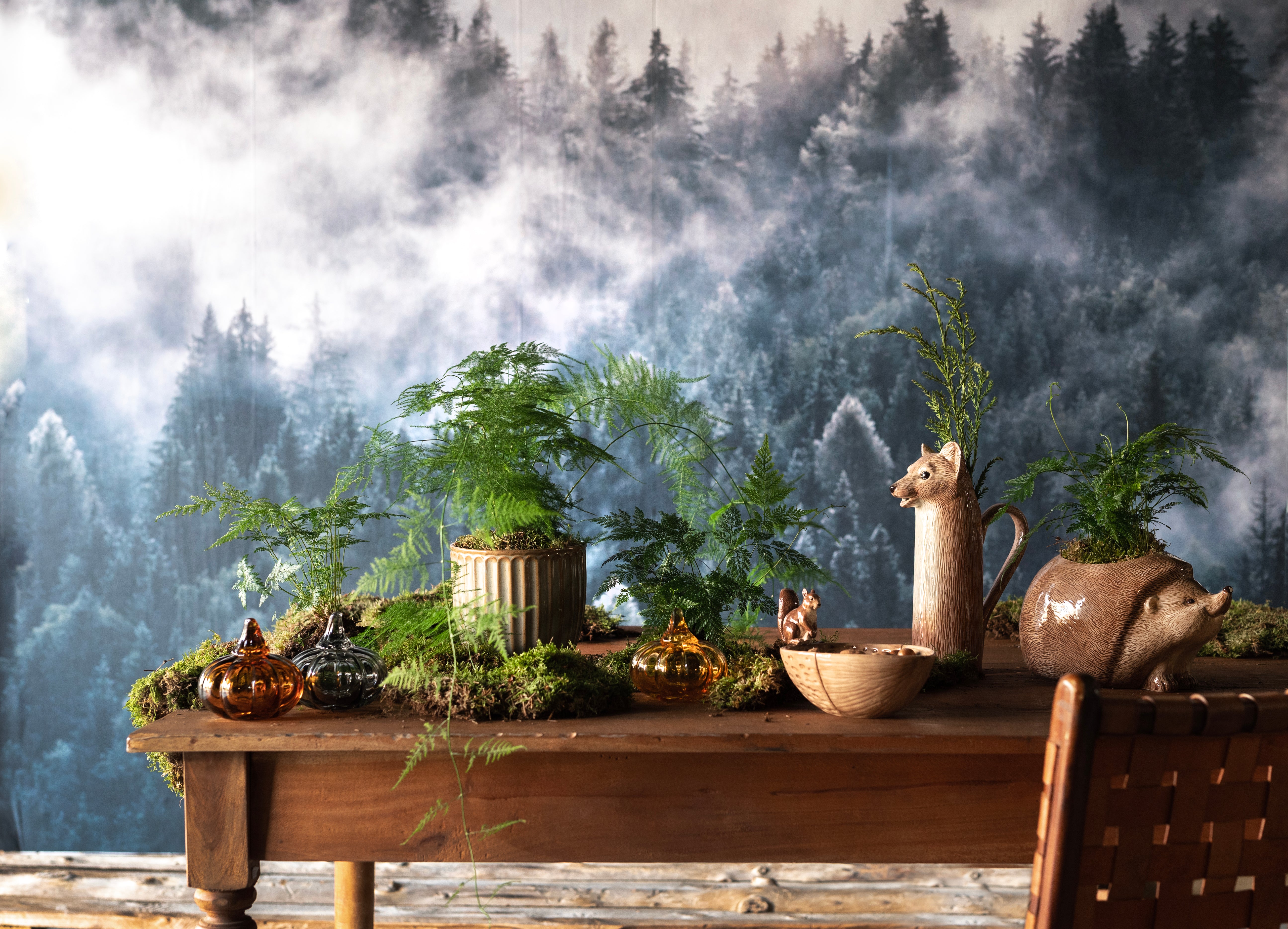 Nea Green Glazed Leaf Design Pots