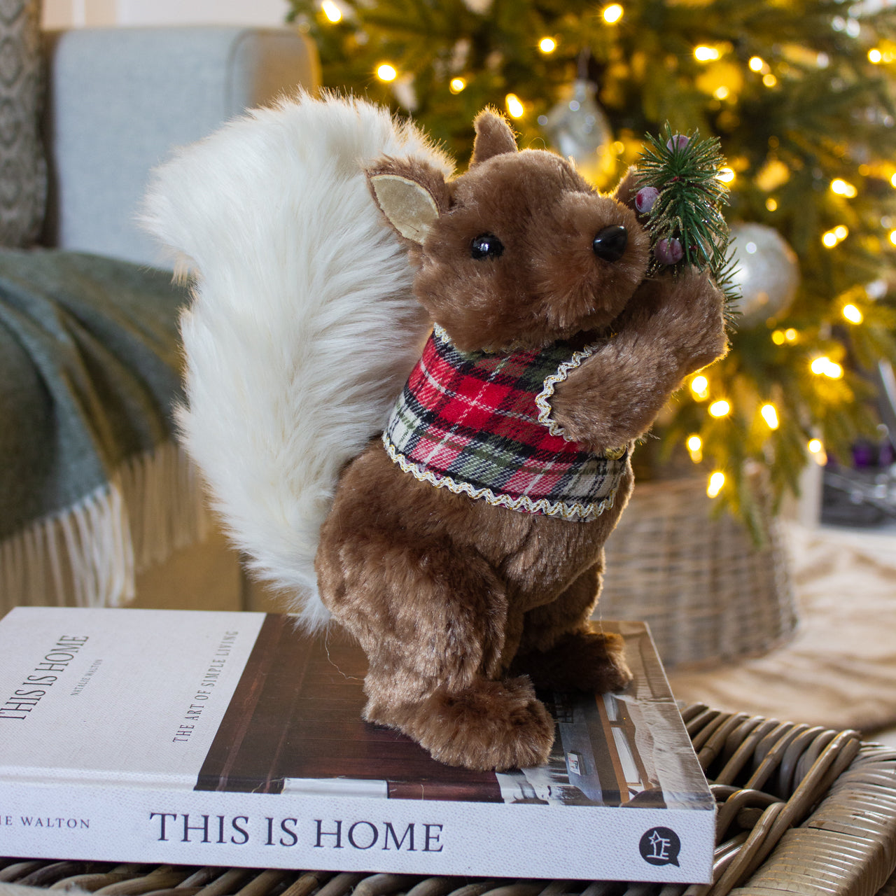 Sammy Squirrel with Wreath Standing Ornament