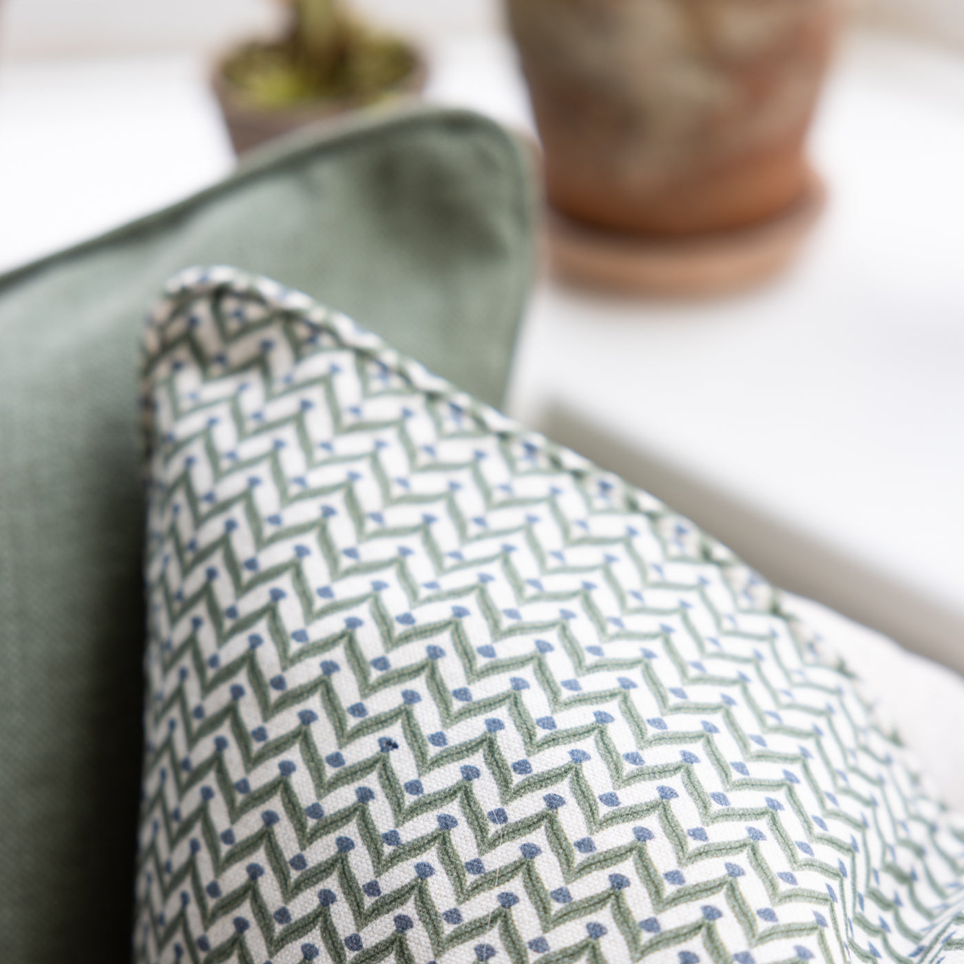 Galatzo Olive Square Cushion