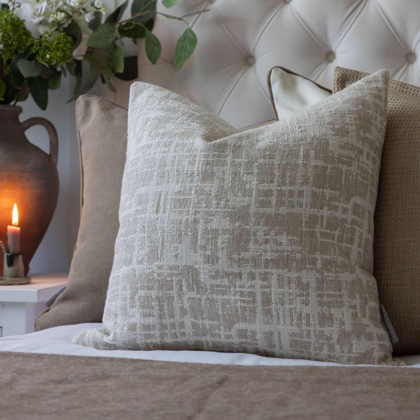 Carden Pebble Cushion