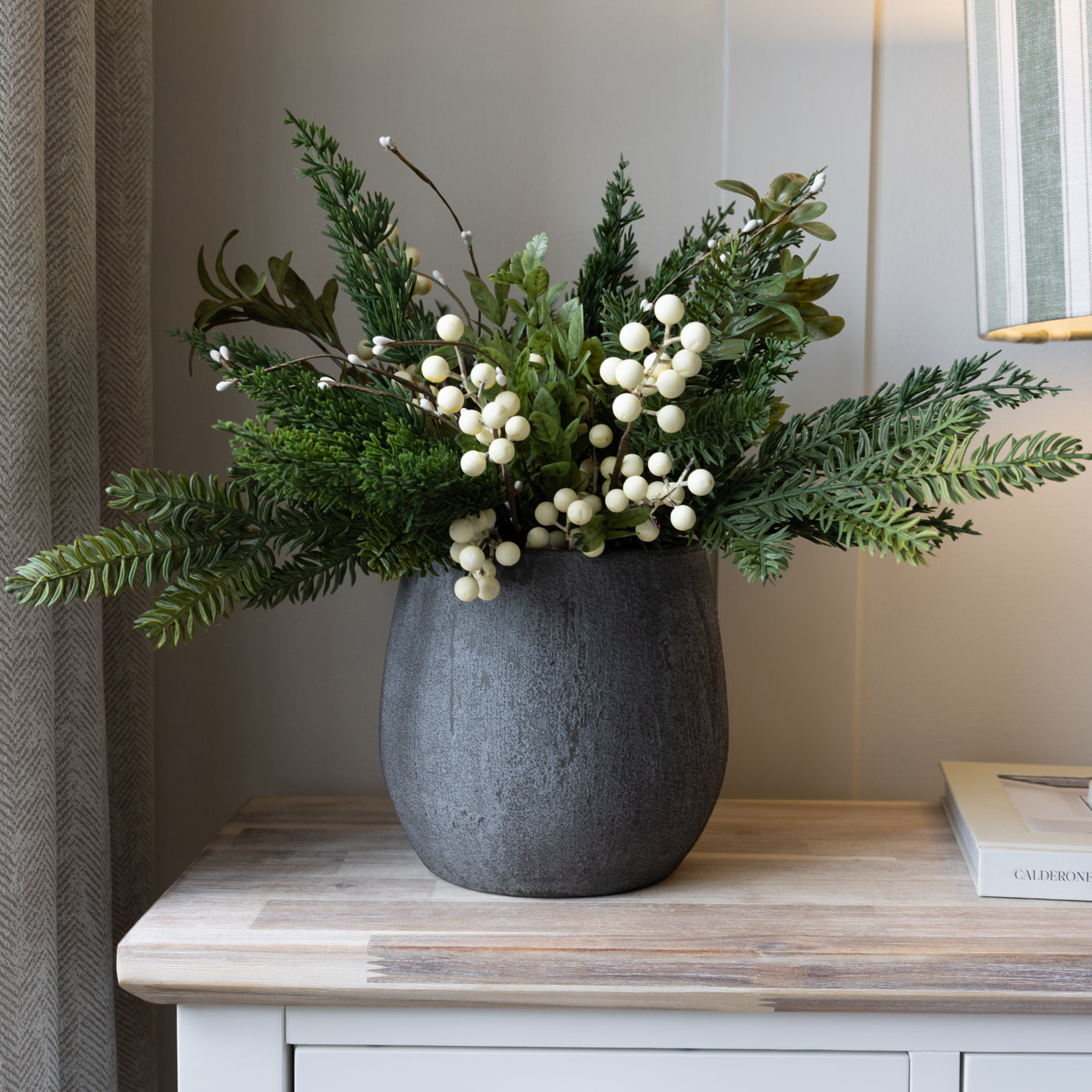 Zita Brown Terracotta Pot