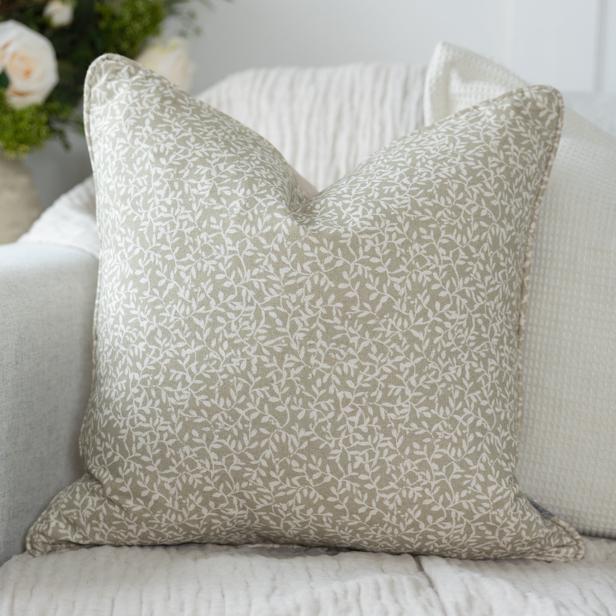 Villette Jute Beige Floral Cushion