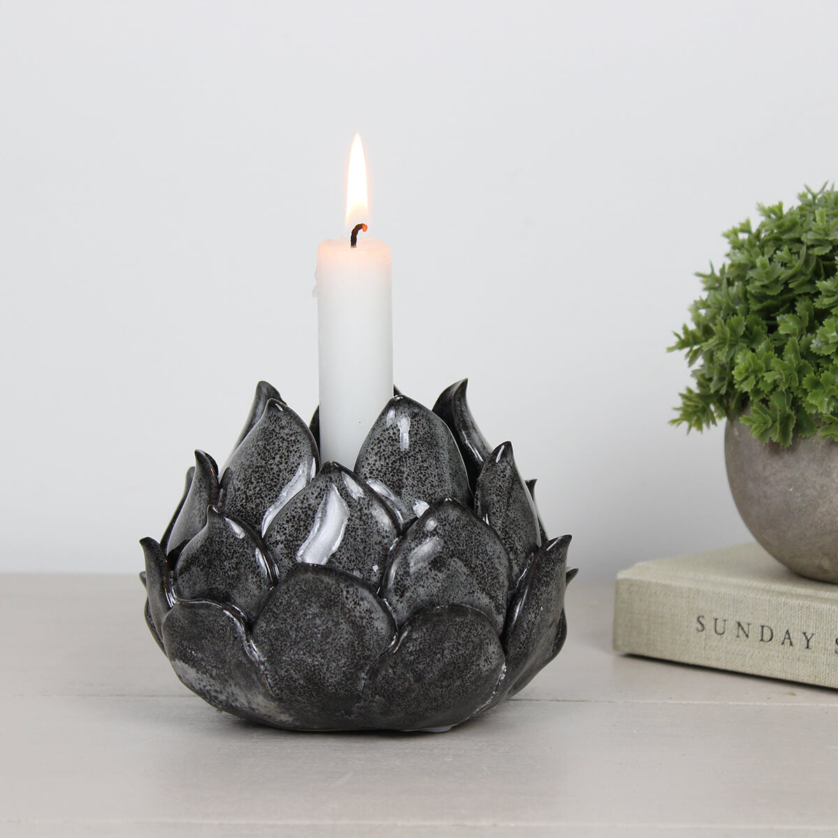 Dark Grey Artichoke Candle Holder