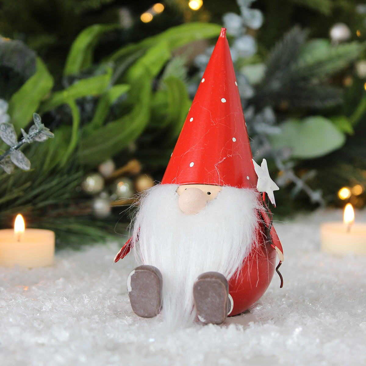 Sitting Santas In Red & White Metal Hats