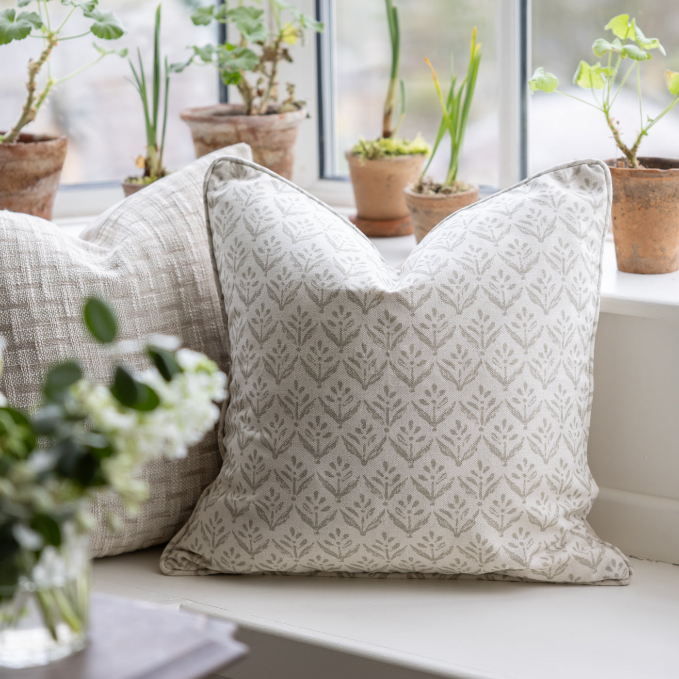 Escora Sand Square Cushion