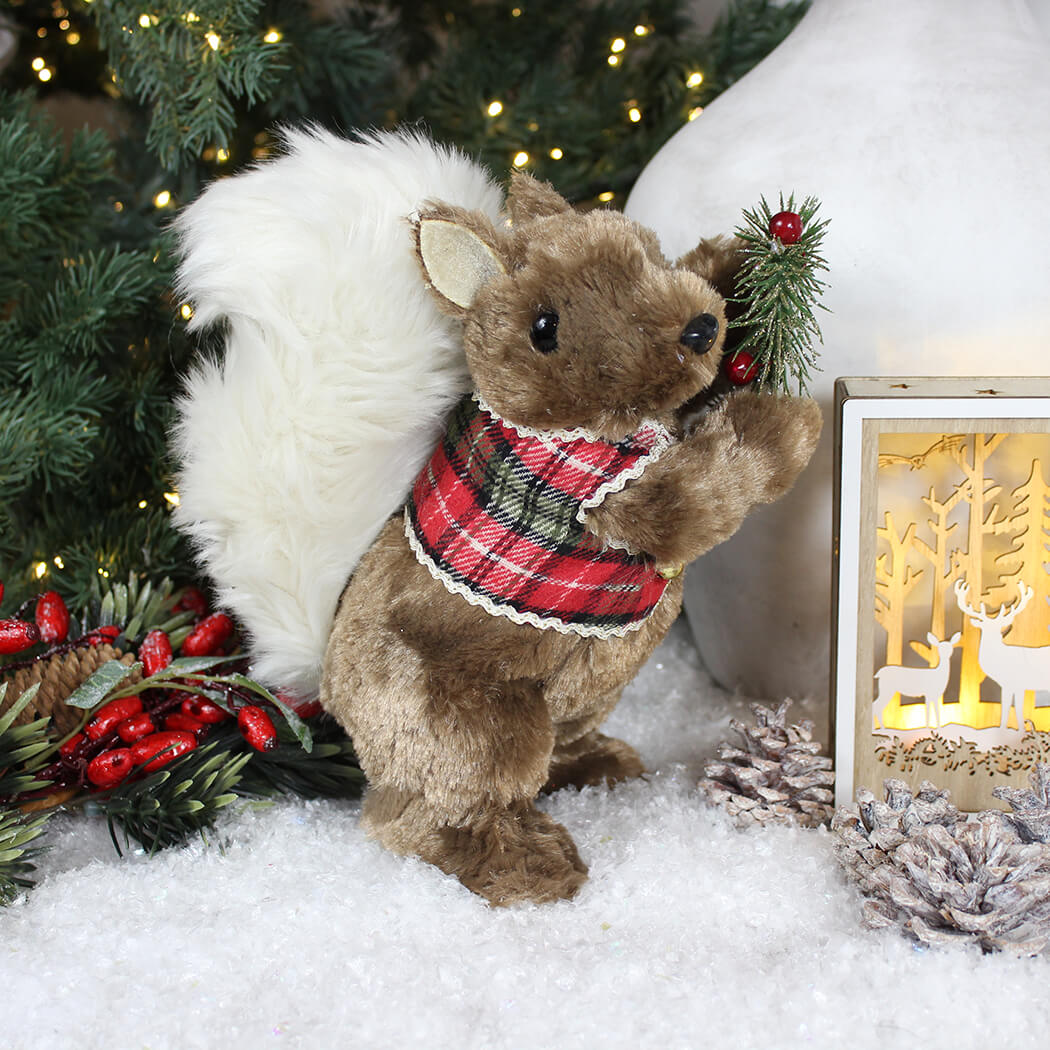 Sammy Squirrel with Wreath Standing Ornament