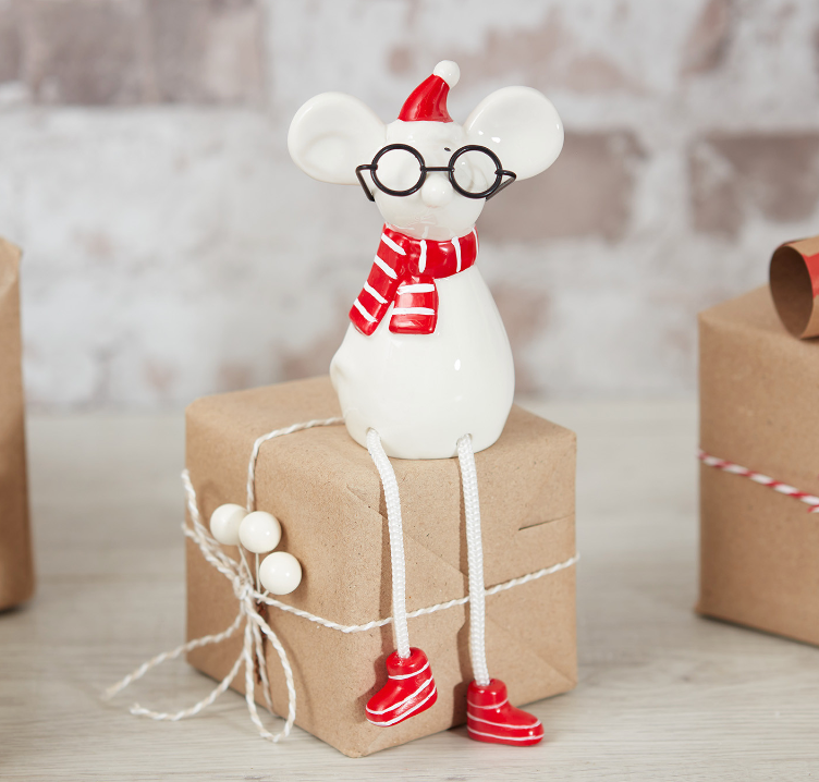 White Mouse Shelf Sitter