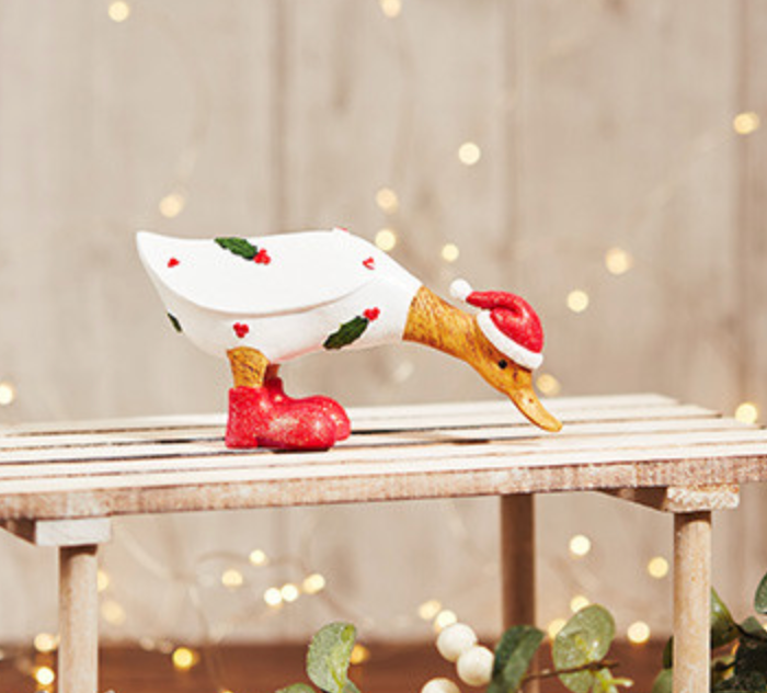 Wooden Leaning Holly Duck